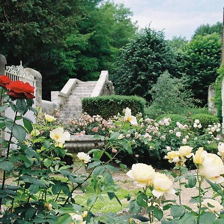 Le Pavillon De Vallet Bed and Breakfast Athée-sur-Cher Eksteriør billede