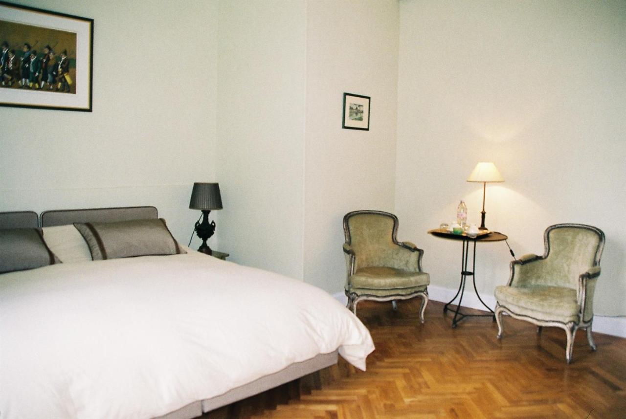 Le Pavillon De Vallet Bed and Breakfast Athée-sur-Cher Eksteriør billede